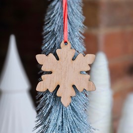 Snowflake Hanging Wooden Christmas Decoration Handmade Christmas Tree Hanging Decoration Wooden Festive Gifts Xmas Keepsakes