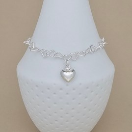 Sterling Silver Bridesmaid Heart Link Bracelet Bridesmaid Gifts Bridesmaid Jewellery Bridal Jewellery Sterling Silver Heart Charm Bracelet