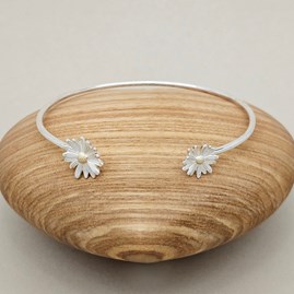 Sterling Silver Daisy Bangle