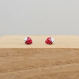Sterling Silver Enamel Strawberry Stud Earrings Sterling Silver Enamel Strawberry Stud Earrings