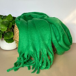 Super Soft Chunky Tassel Scarf in Green Clothing Accessory Gifts Soft Warm Winter Scarves Shawls Wraps Contemporary Scarf