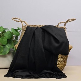 Super Soft Plain Pashmina Style Scarf in Black Pashmina Gifts For Women Bridesmaids Gift Maid of Honour Gift Tassel Scarf in Black