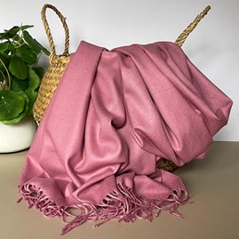 Super Soft Plain Pashmina Style Scarf in Lavender Pashmina Gifts For Women Bridesmaids Gift Maid of Honour Gift Tassel Scarf in Lavender
