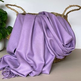 Super Soft Plain Pashmina Style Scarf in Lilac Pashmina Gifts For Women Bridesmaids Gift Maid of Honour Gift Tassel Scarf in Lilac