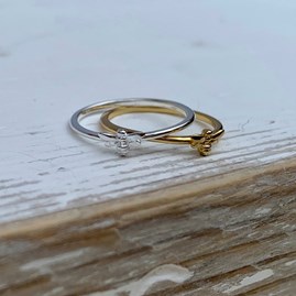 Baby Bee Ring Baby Bee Ring