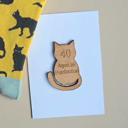 '40 Aged to Purrfection' Cat Token and Birthday Card Wooden Sentiment Token Wooden Keepsake Gift Milestone Gifts 40th Greetings Card Cat Lover Gifts