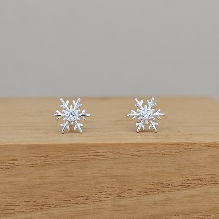 925 Silver Small Christmas CZ Snowflake Stud Earrings Sterling Silver Christmas Jewellery Xmas Gifts Secret Santa Stocking Fillers Snowflake Stud Earrings