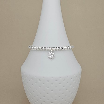 Beaded Bracelet with Clover Leaf Charm Beaded Bracelet with Clover Leaf Charm