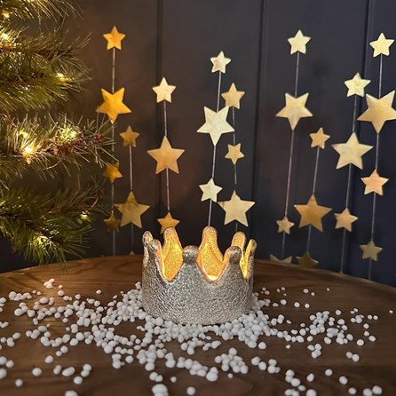 Champagne Ceramic Crown Tealight Holder Champagne Ceramic Crown Tealight Holder