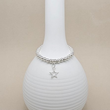 Children's Silver Open Star Charm Beaded Bracelet Children's Silver Open Star Charm Beaded Bracelet