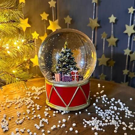 Christmas Tree Snowglobe On Drum Base Christmas Table Decorations Xmas Festive Gifts Glass Snowglobes Snow Globe Gifts