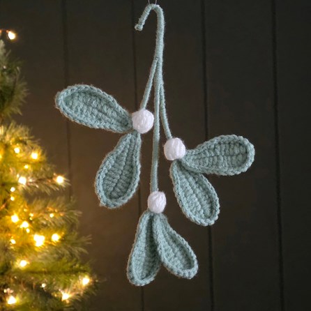 Green Knitted Mistletoe Hanging Decoration Christmas Decorations Festive Gifts Crochet Knitted Green Hanging Mistletoe Ornaments