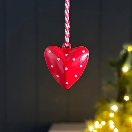 Red Metal Heart Hanging Decoration Christmas Decorations Festive Decorations Red Metal Hanging Heart