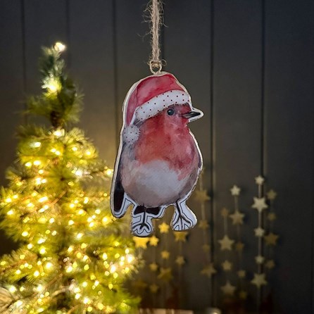 Robin With Hat Metal Hanging Christmas Decoration Robin With Hat Metal Hanging Christmas Decoration