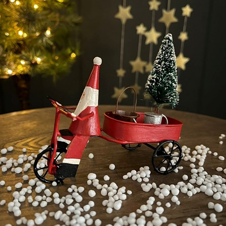 Santa on a Tricycle Christmas Decoration Festive Decorations Quirky Novelty Christmas Tree Decoration Metal Hanging Santa Bauble