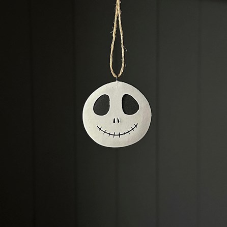 Skeleton Face Hanging Halloween Decoration Halloween Gifts Decorations Novelty Fun Quirky Gifts Hanging Skeleton Face Shoeless Joe