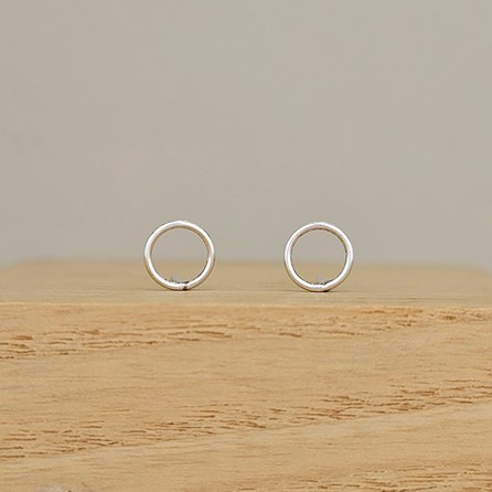 Sterling Silver Circle Stud Earrings Sterling Silver Circle Stud Earrings