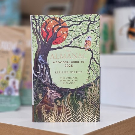 The Almanac: A Seasonal Guide to 2026 Guide Book Garden Wildlife Trees Plants Woodland Book Britain Ireland Folklore Recipes Crafts