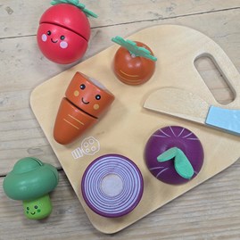 Wooden Cutting Veg - Happy Veggies