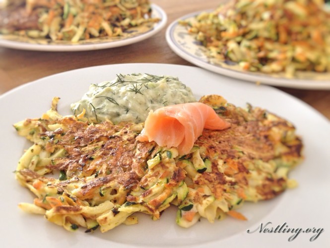 Zucchini-Moehre-Sellerie-Puffer