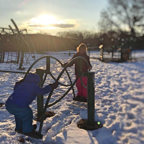 Schulspielplatz-Larchmont