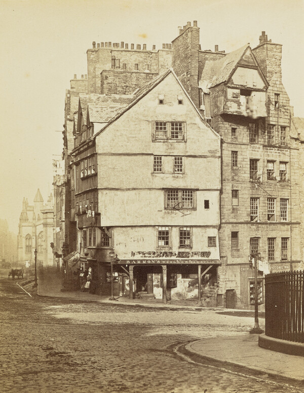 Head of West Bow, Edinburgh by Archibald Burns | National Galleries of Scotland