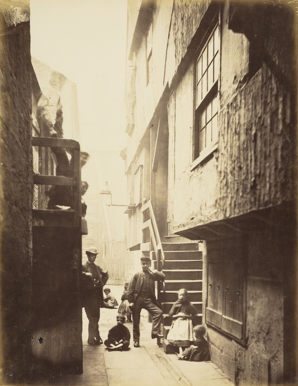 Close, No. 28 Saltmarket by Thomas Annan | National Galleries of