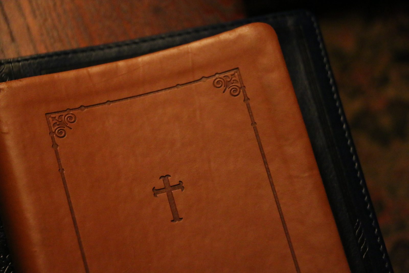bible-1245795_1920