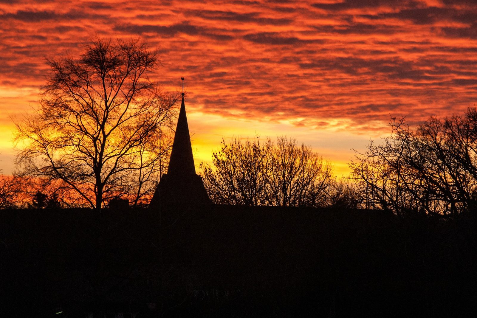 church-242569_1920
