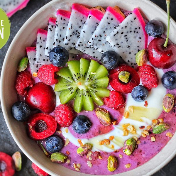 Berry Protein Breakfast Bowl