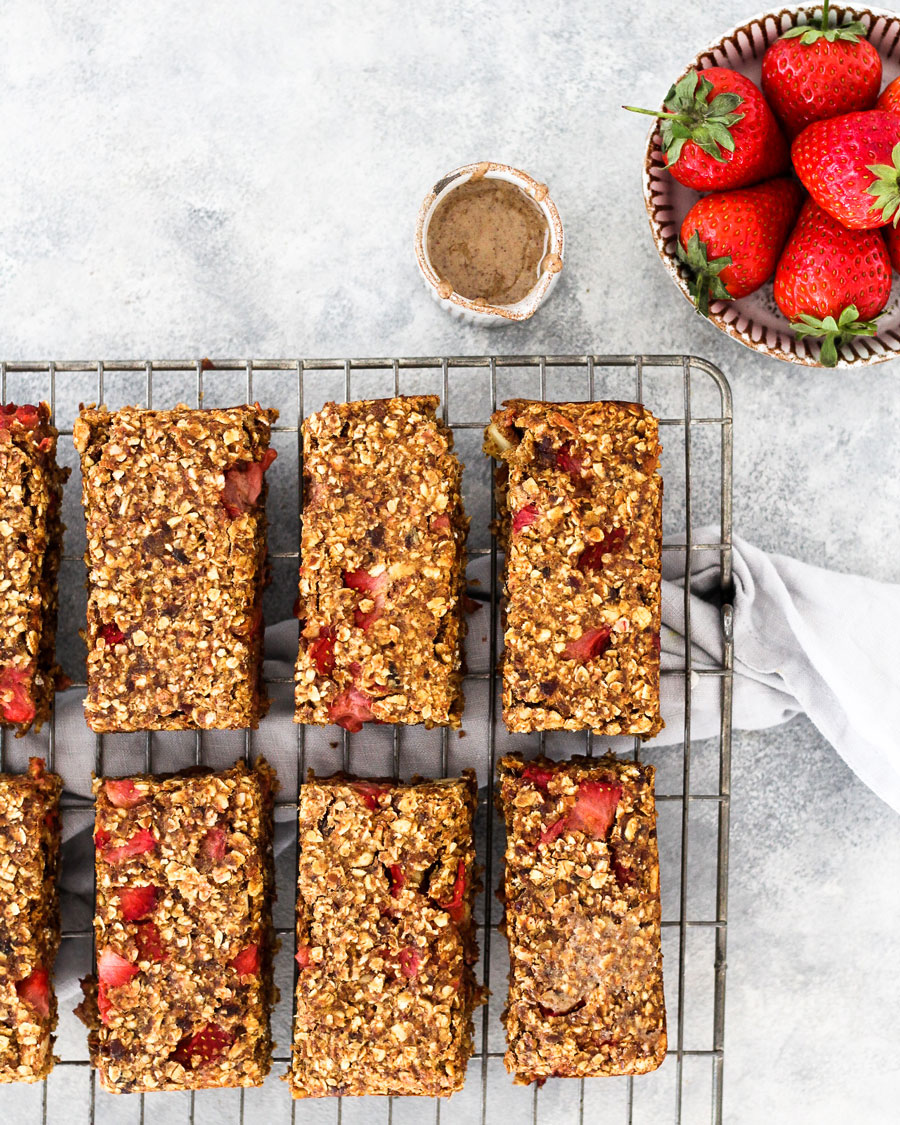 Almond Butter Strawberry Granola Bars Ninja Kitchen
