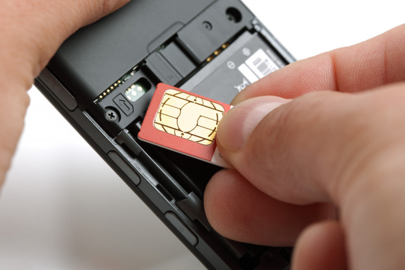 Come creare un doppione della sim