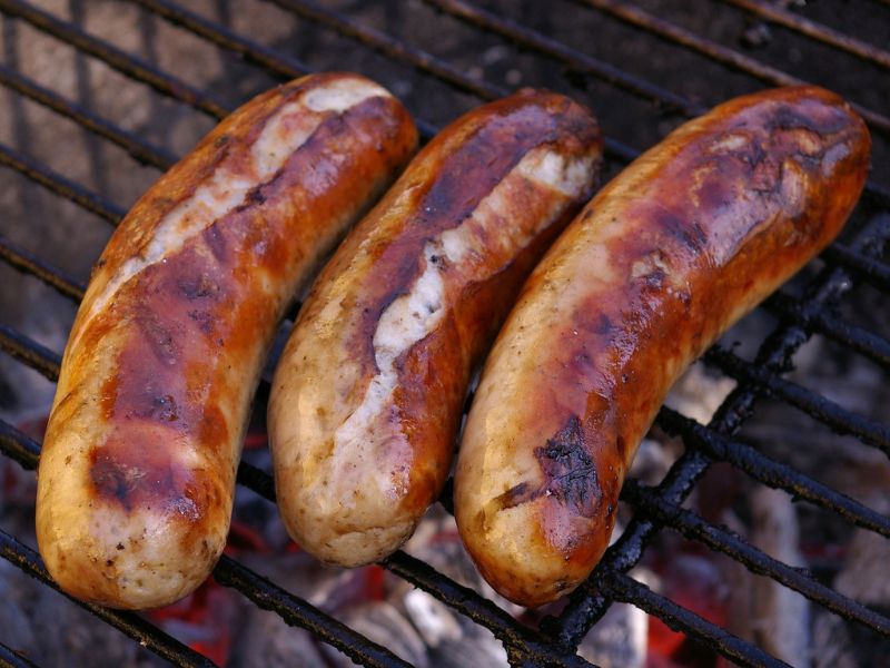 Come fare la salsiccia a punta di coltello