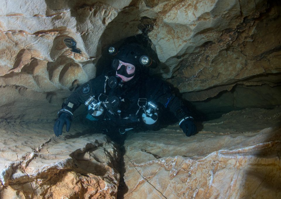 Andy-torbet-adventure-cave-diving