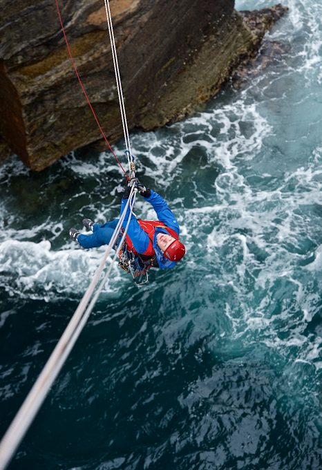 andy-torbet-adventurer-abseiling-ocean