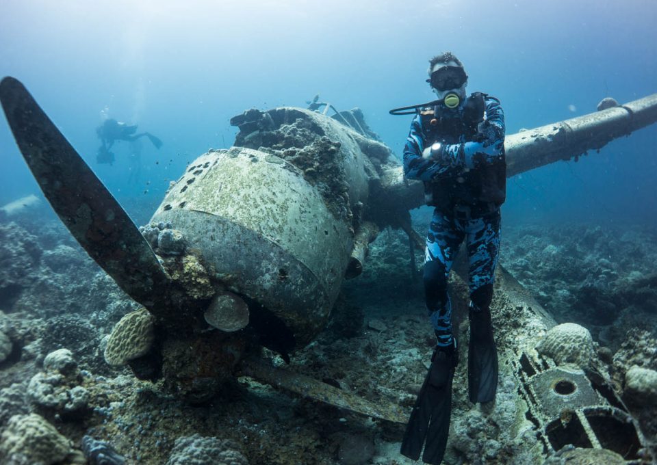 Palau-James-Glancy-Plane-Wreck