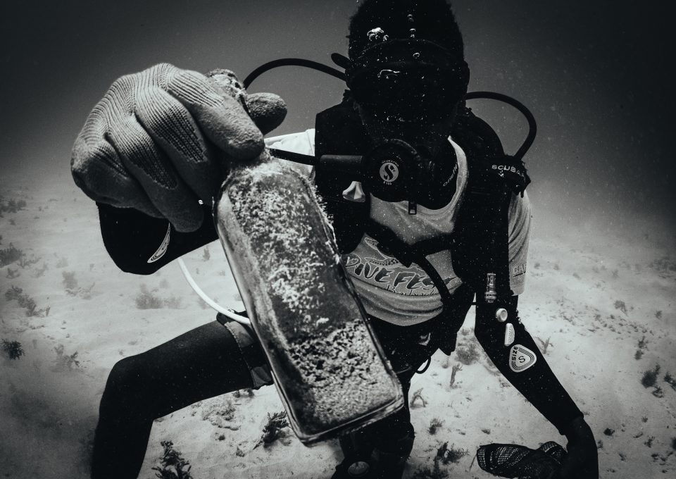 BARBADOS-OCEAN-CLEAN-UP-GLASS-BOTTLE