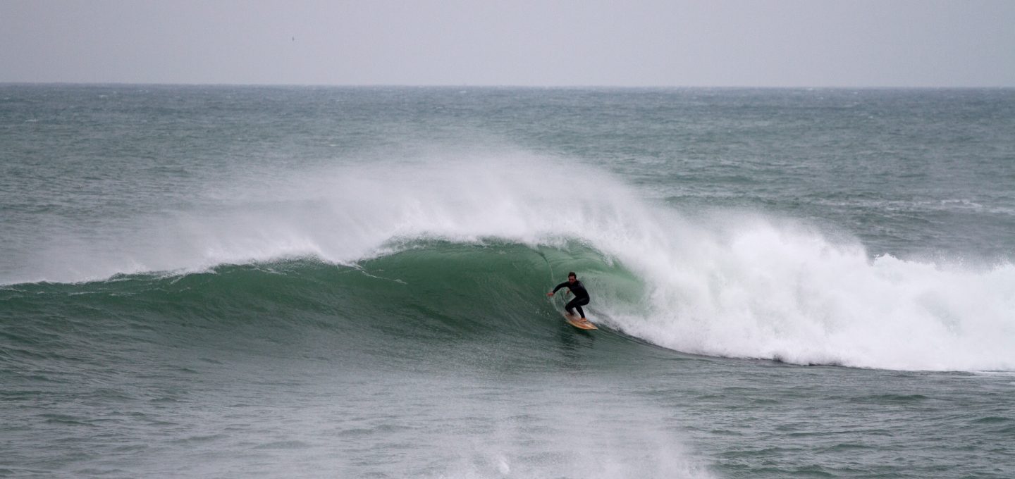 Otter-Surfboards-Barrel-wave