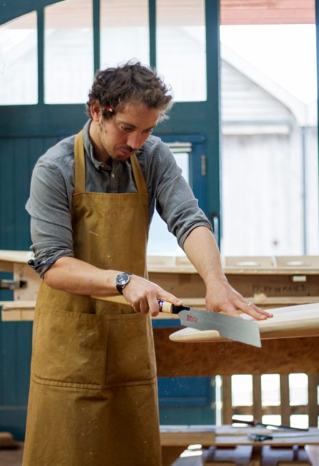 Otter-wooden-Surfboards-surf-James-cutting