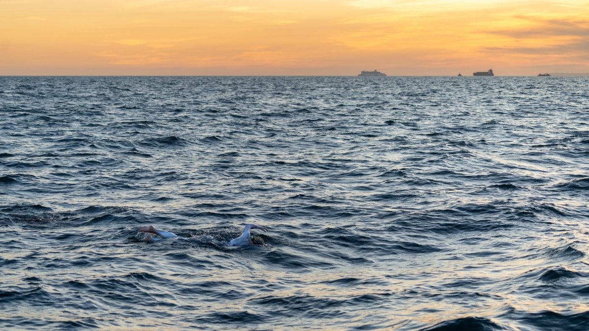Sarah Thomas endurance Swimmer English Channel Swim