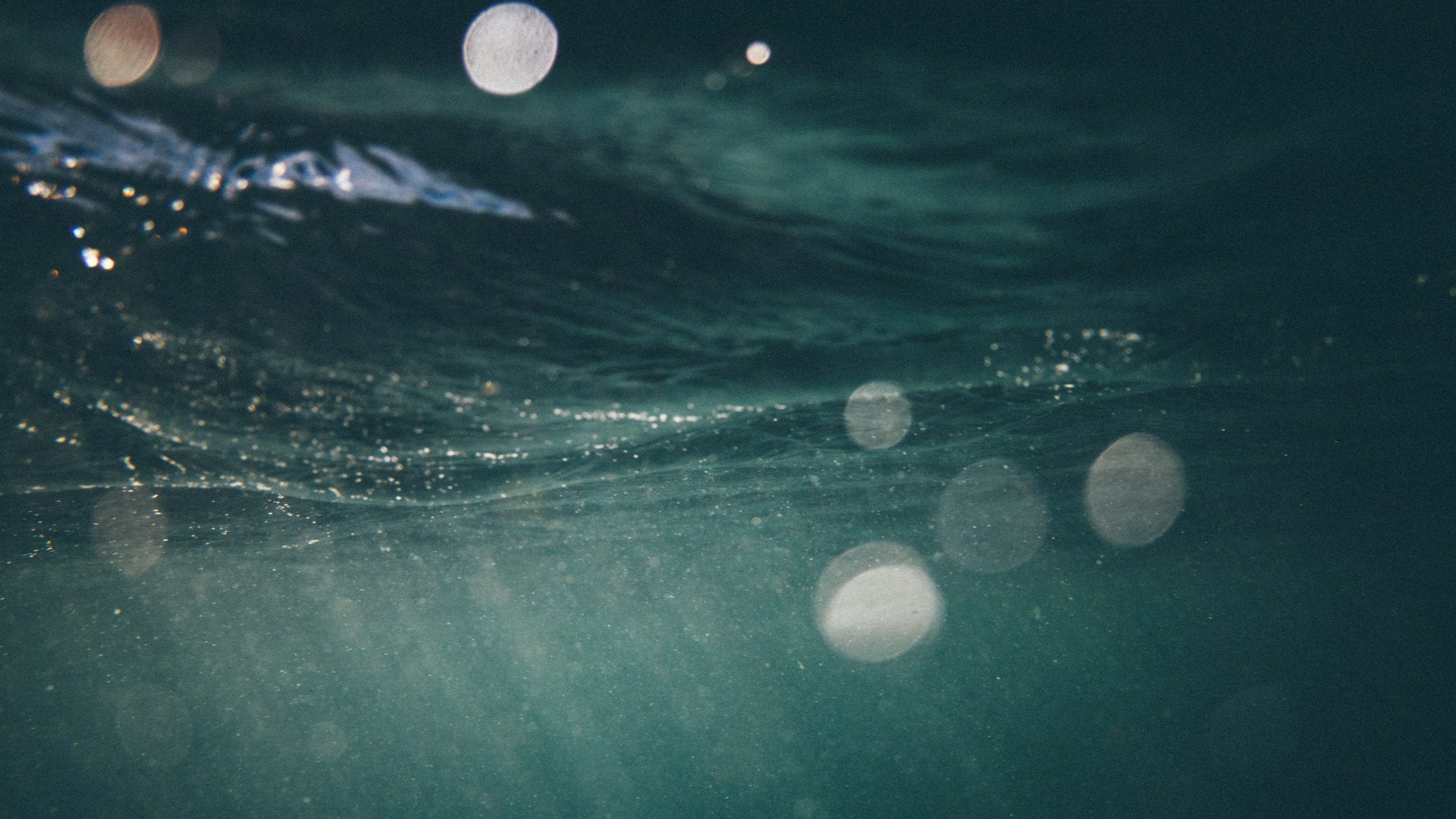microfibres microplastics ocean