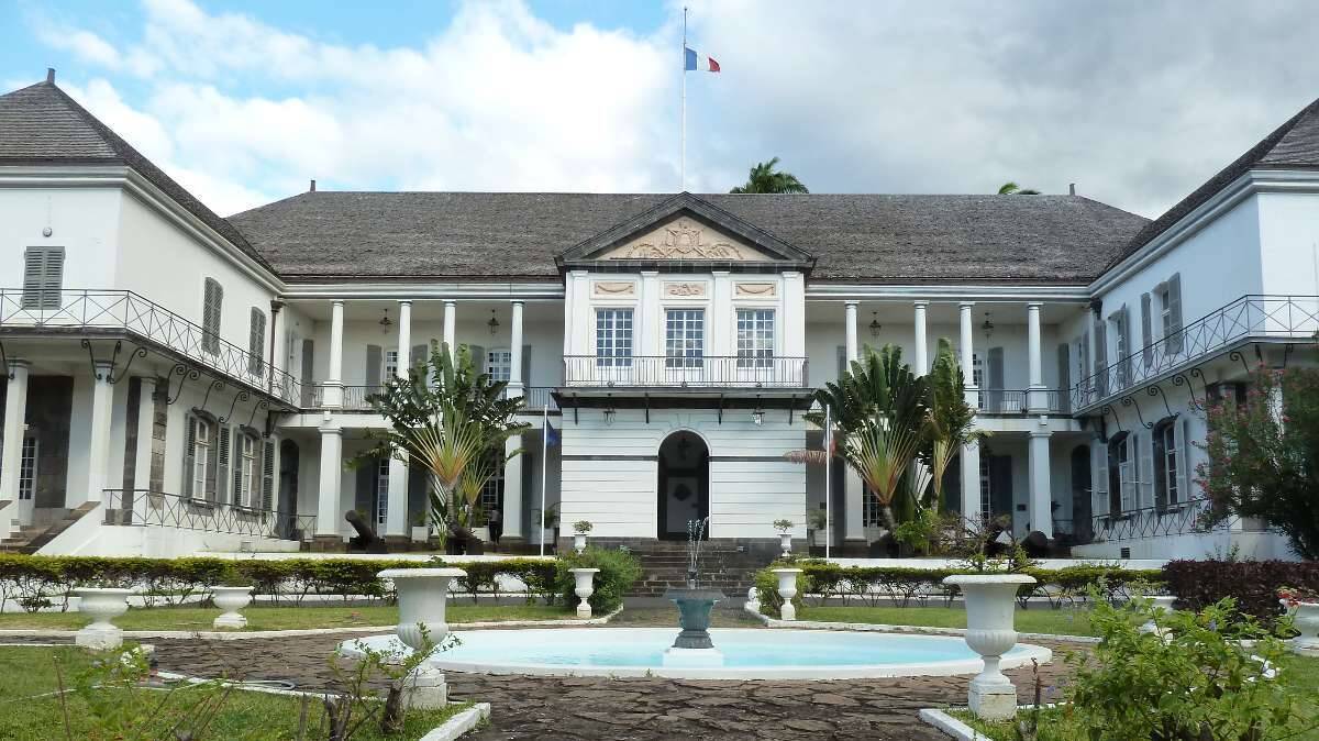 La Réunion : 12,8 millions d’euros supplémentaires aux collectivités territoriales