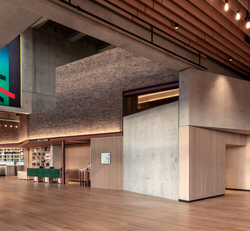 Foyer (c) Peter Cook