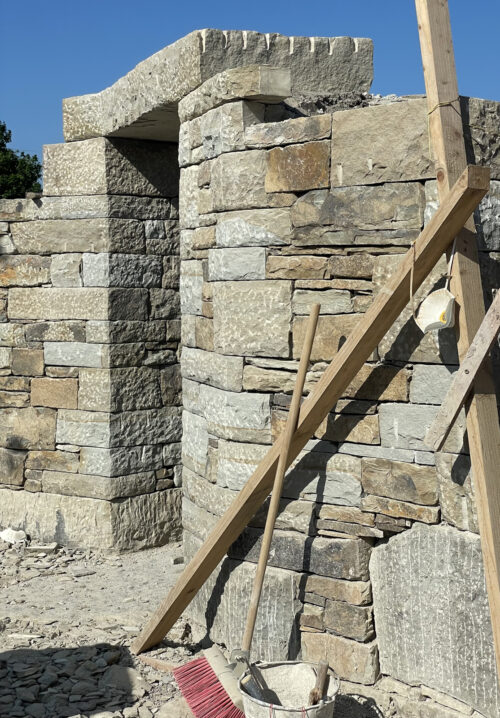 Stone Vessel: First lintel lifted into place