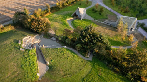 Hedge Theatre