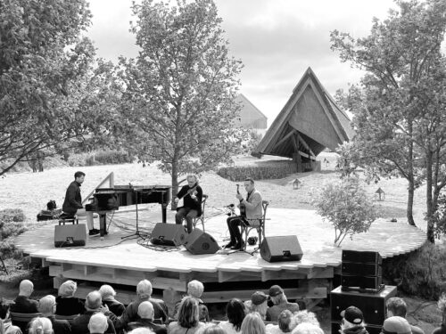 Hedge Theatre