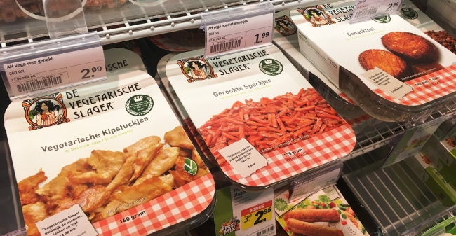 De Paradox Van Het Vega Vlees Bijgesneden