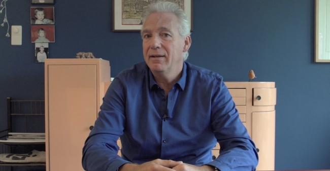 Bga Boze Mensen Aan De Balie Kleiner