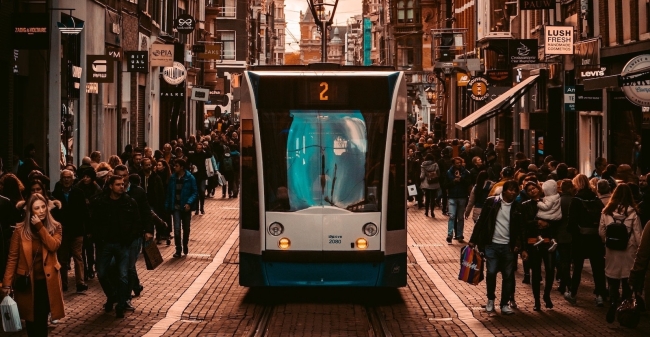 Undercover Kleiner Bijgesneden