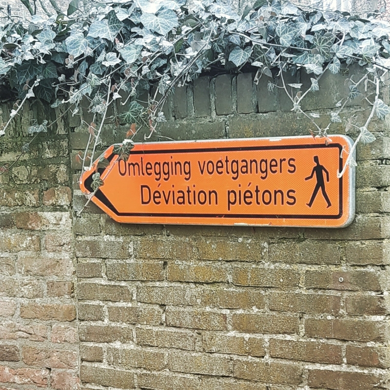 Omlegging Voetganger Kleiner